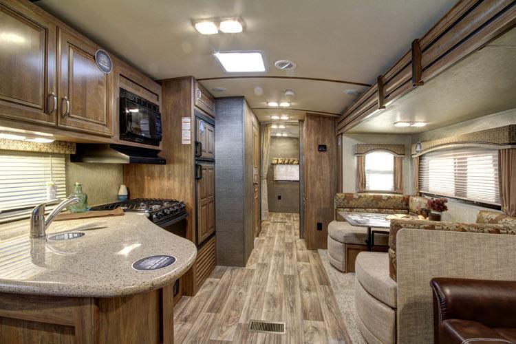 Rundle Mountain Rv Park Hotel Канмор Екстериор снимка